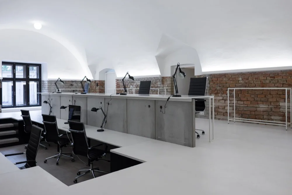 Prostory olomouckého Vaultu 42 jsou ve finále Zasedačky roku. Podpořte je svým hlasem