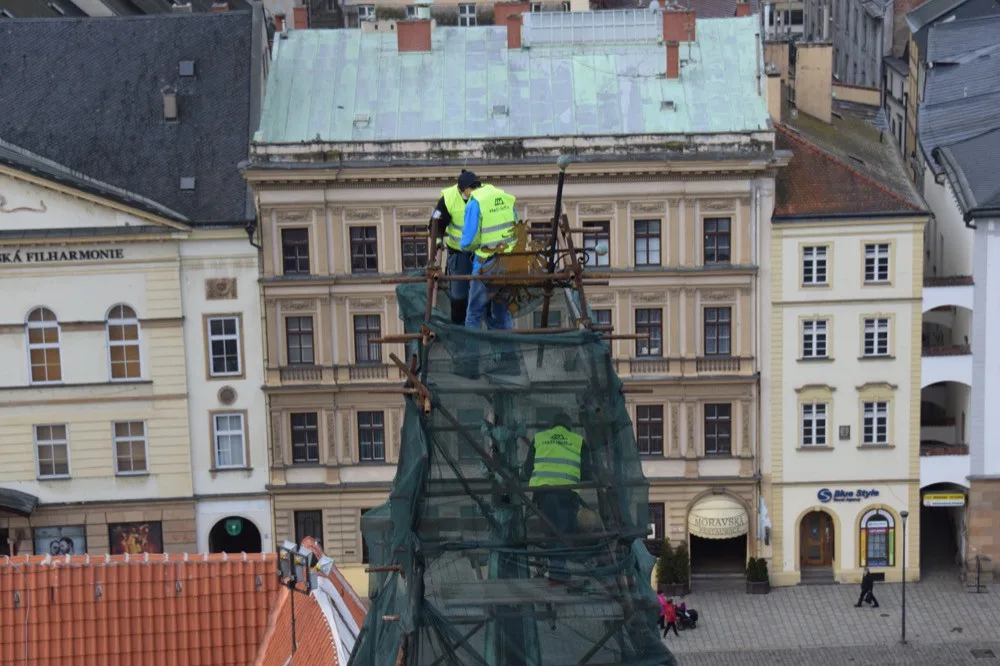 Do radniční věžičky se vrátí tubus se starými listinami. Přidány budou i dokumenty z dnešní doby