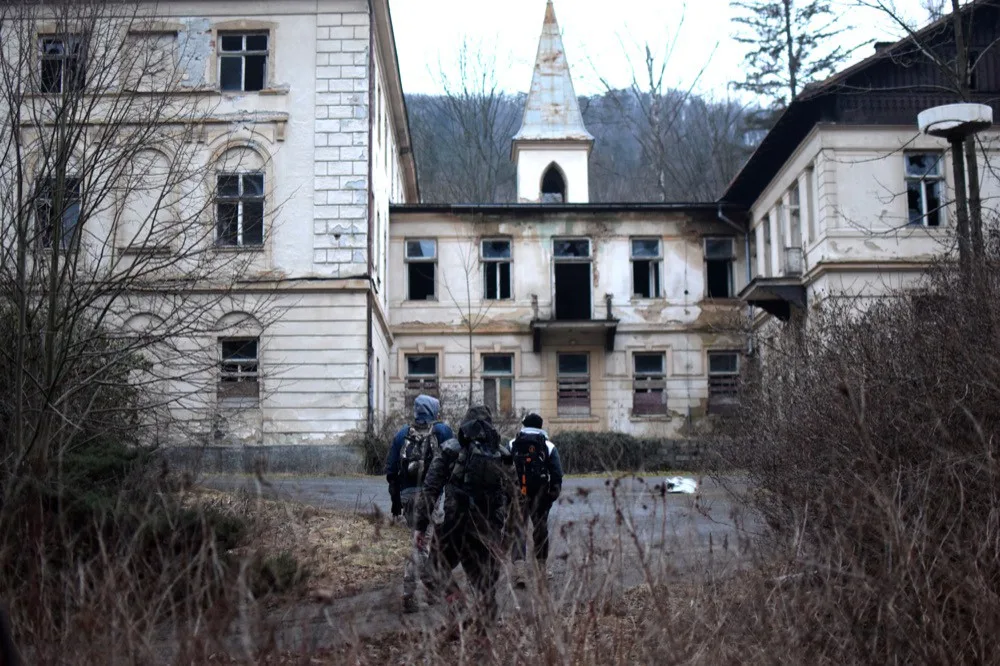FOTO: S olomouckými Nature Ninjas do jeskynních hlubin i zapomenutých lázní