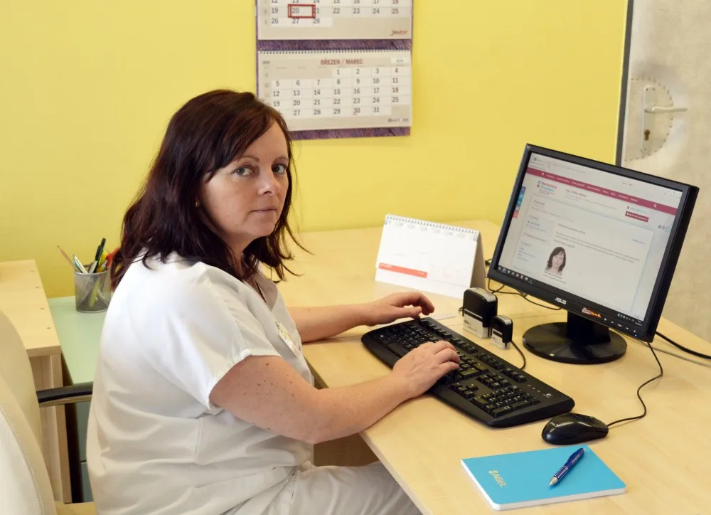 primářka Oddělení klinické onkologie Nemocnice Prostějov Miloslava Zlevorová očekává první online dotazy, které bude moci zodpovědět