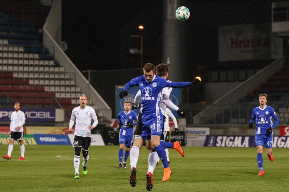 FOTOGALERIE: Sigma doma jen remizovala s Karvinou 1:1, přišla tak o třetí místo v tabulce