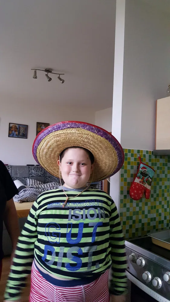 Matka sama pečuje o syna s autismem. Nyní jim hrozí, že přijdou o střechu nad hlavou