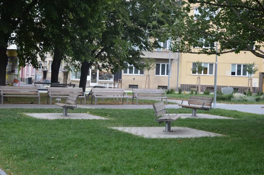 FOTO: Město Prostějov nechalo opravit náměstí Spojenců, investovalo 26 milionů korun
