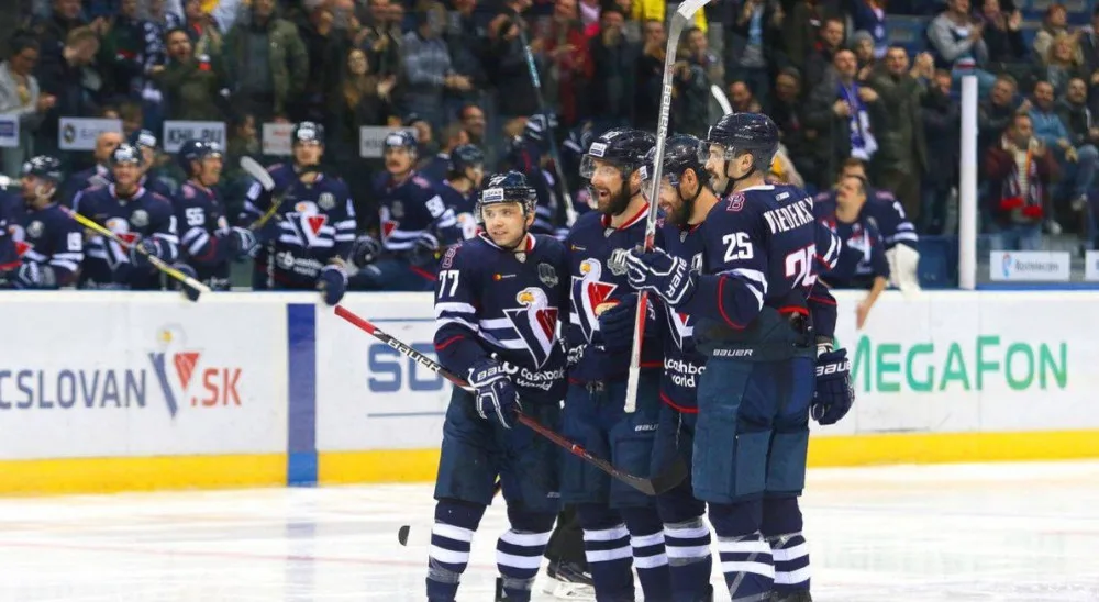 Slovan Bratislava do Olomouce nepřijede. Tým skolily střevní problémy