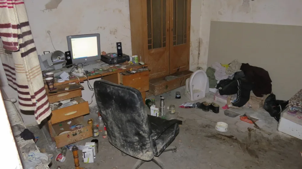 Podvodník vybral od lidí na internetu 700 tisíc, hrozí mu osm let vězení