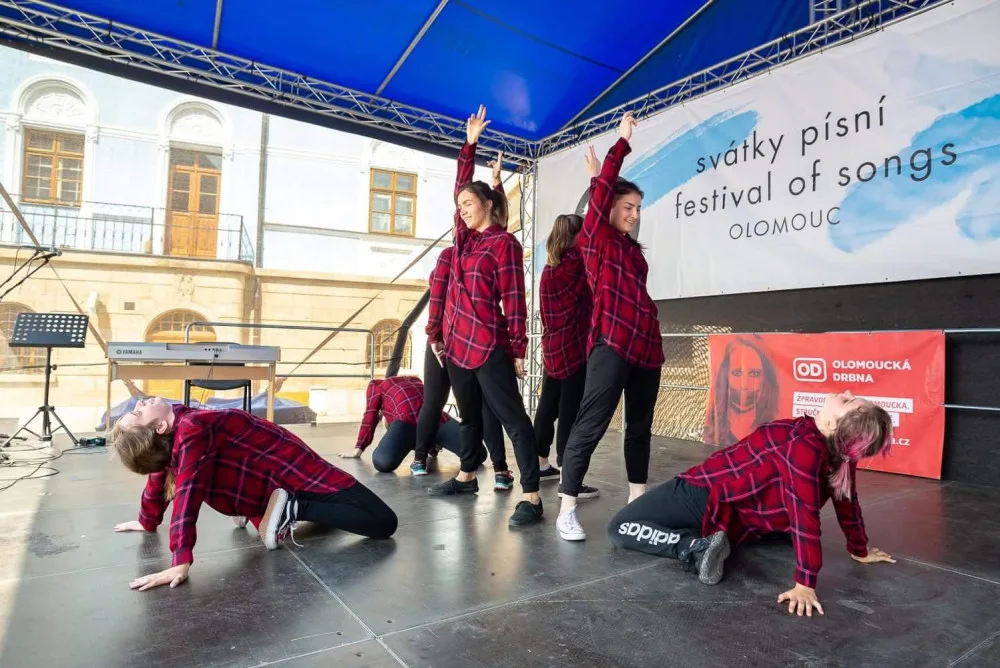 taneční skupina Desire of dance crew