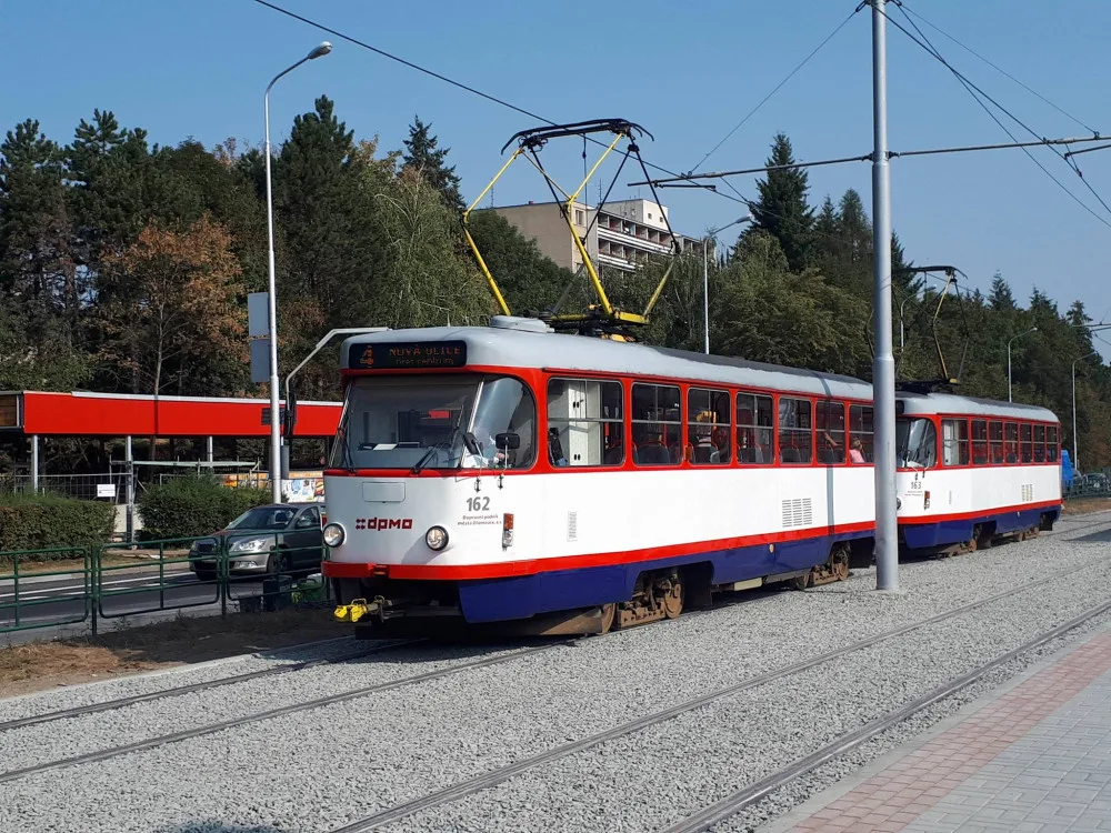 FOTO: Výluka je u konce, tramvají opět dojedeme až na Novou Ulici