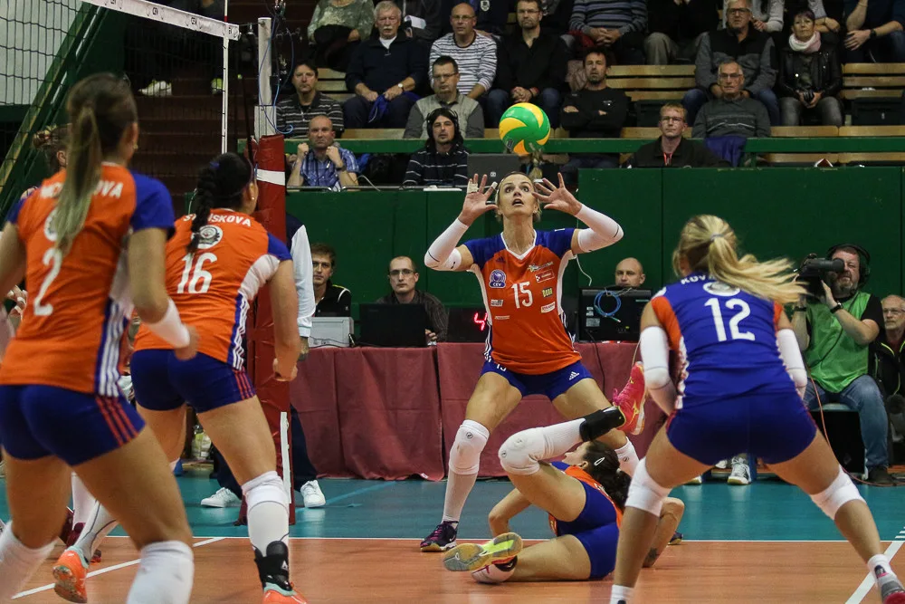 FOTOGALERIE: Dva body. Tolik chybělo olomouckým volejbalistkám k triumfu v Lize mistryň nad Albou Blaj
