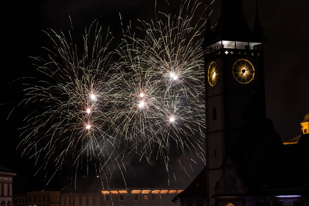 FOTO/VIDEO: Oslavy sta let vzniku Československa v Olomouci zakončil tematický ohňostroj