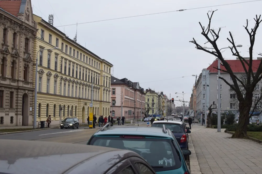 Provoz na Masarykově třídě je v normálu, tvrdí město. Zároveň však hledá varianty možných řešení