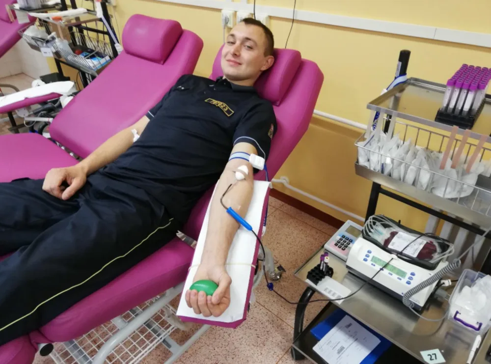 Hasiči z celého kraje včera hromadně darovali krev a krevní plazmu