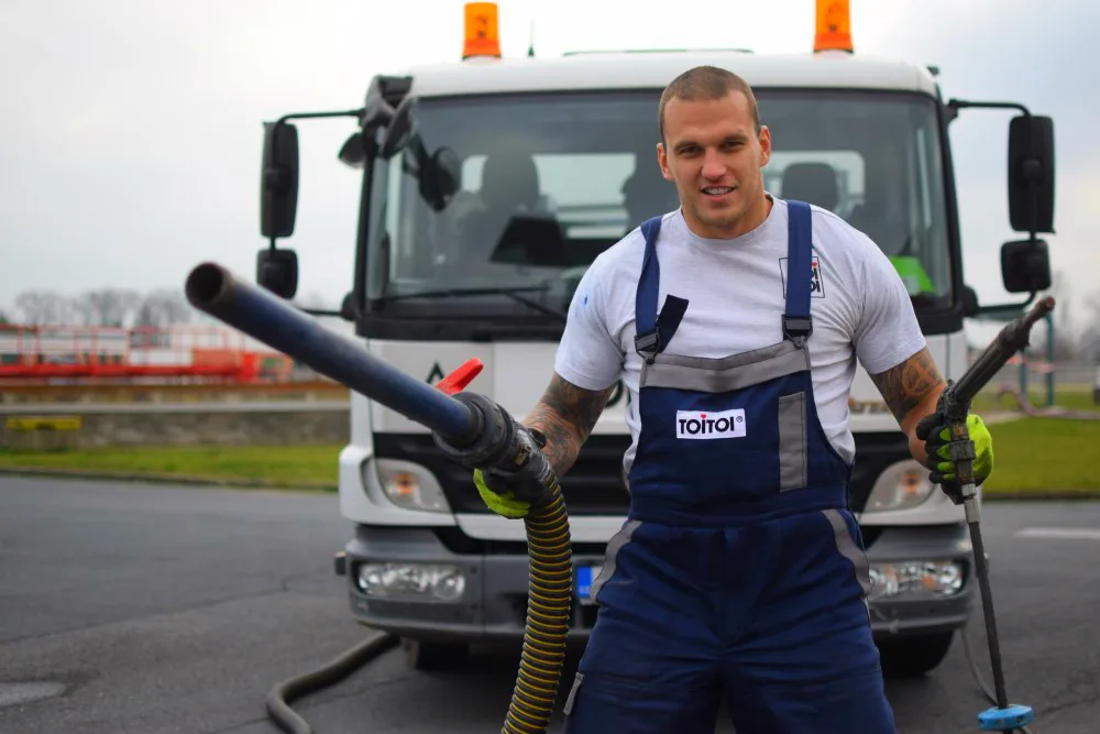 Den se servisním technikem Honzou: V téhle práci nemám co „po*rat“