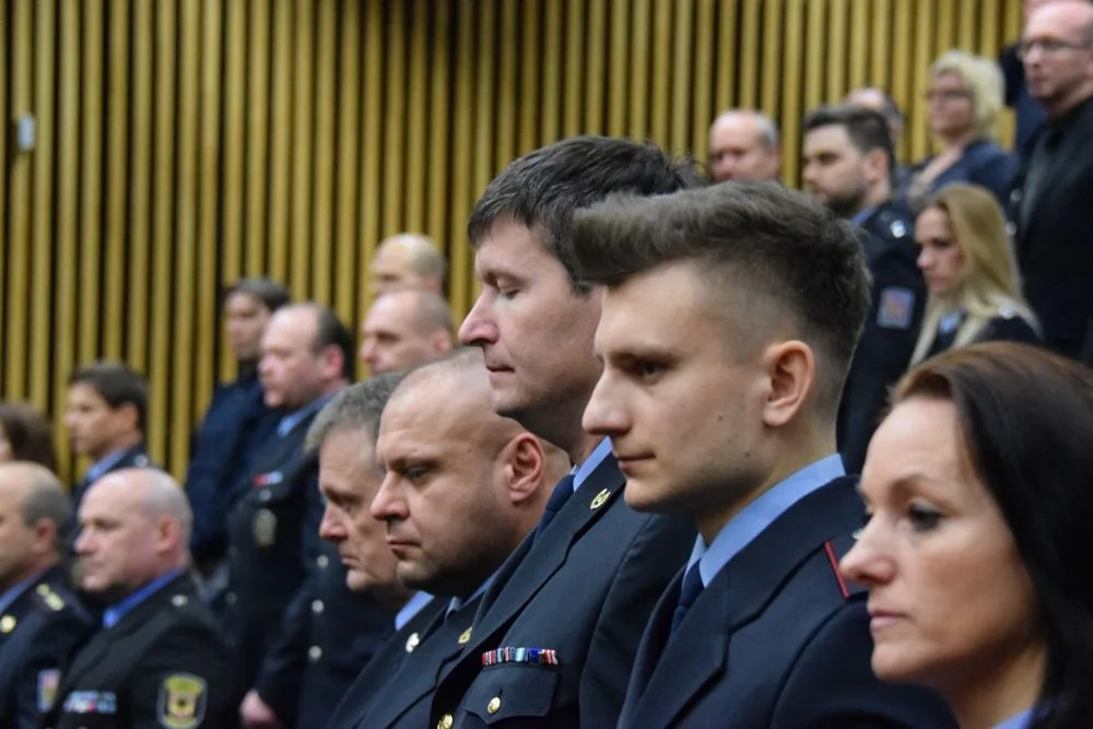 FOTO: V Olomouci byli oceněni nejlepší policisté. Předány byly i medaile za věrnost