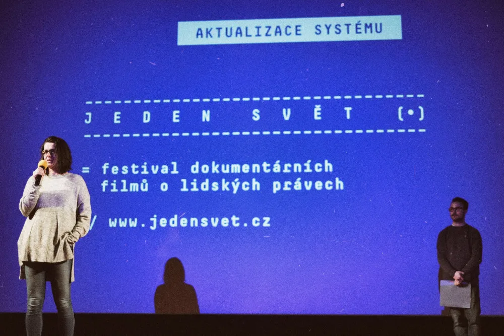 Identita, jistota, bezpečí. Letošní ročník festivalu Jeden svět hledá, co nás spojuje