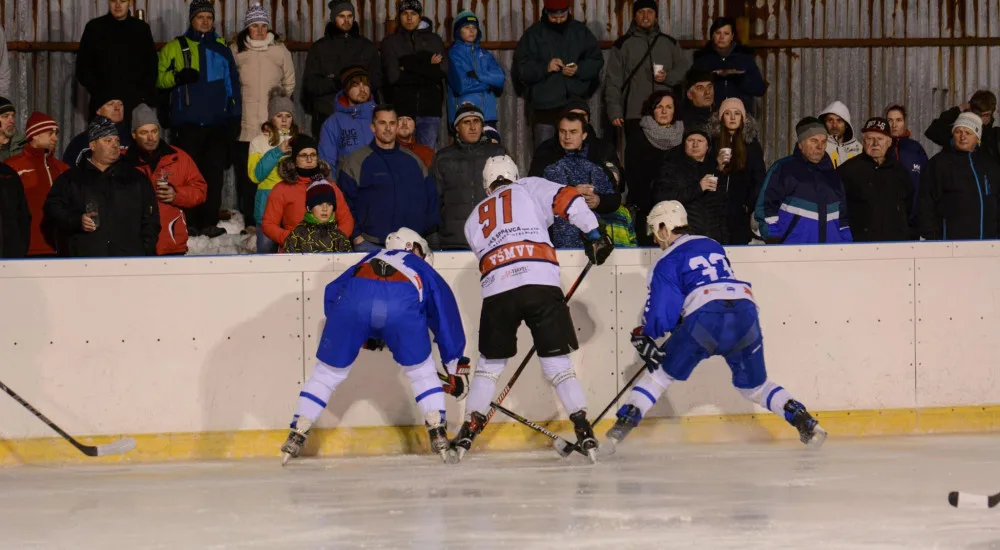 Winter Classic nechyběly góly ani bitka. Olomouc porazila Bratislavu 3:2 po prodloužení