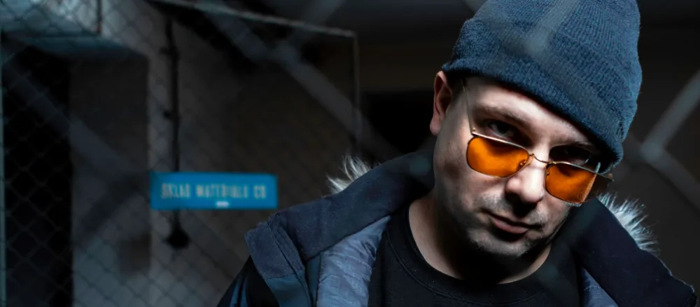 SOUTĚŽ: Vyhrajte lístky na páteční koncert Jamese Colea v klubu 15 minut