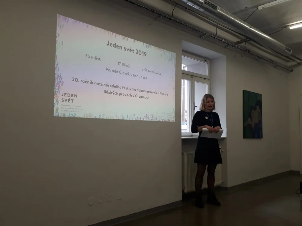 Dokumentární festival Jeden, svět zaměřený na lidská práva, nabídne i koncerty, výstavy a workshopy