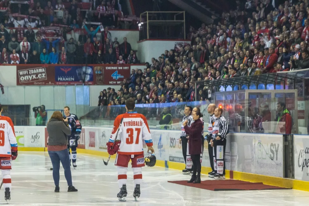 FOTO/VIDEO: Aleš Jergl je král! Gólem v prodloužení proti Plzni posunul Moru blíže k postupu v play-off