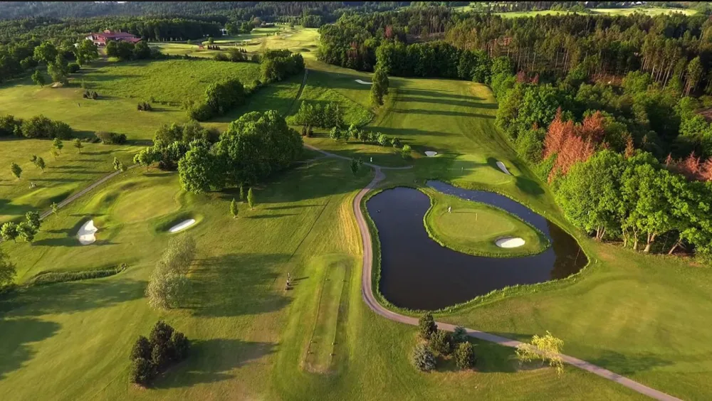 SOUTĚŽ: Vyhrajte celodenní vstup do Golf Resort Olomouc