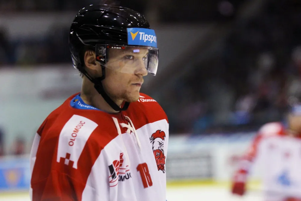 Vojtěch Tomeček bude hrát za Olomouc i v další sezóně