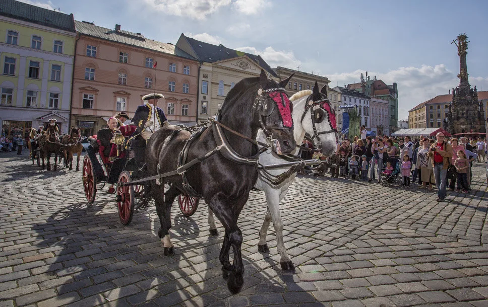 Na přelomu května a června se rozezní město písněmi. Podívejte se na program Svátků města a písní