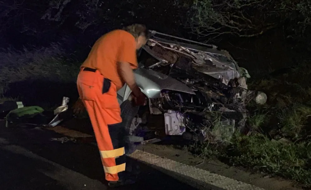 FOTO/VIDEO: Čelní srážka dvou aut mezi Olomoucí a Přerovem si vyžádala dva mrtvé. Hasiči zveřejnili video ze zásahu
