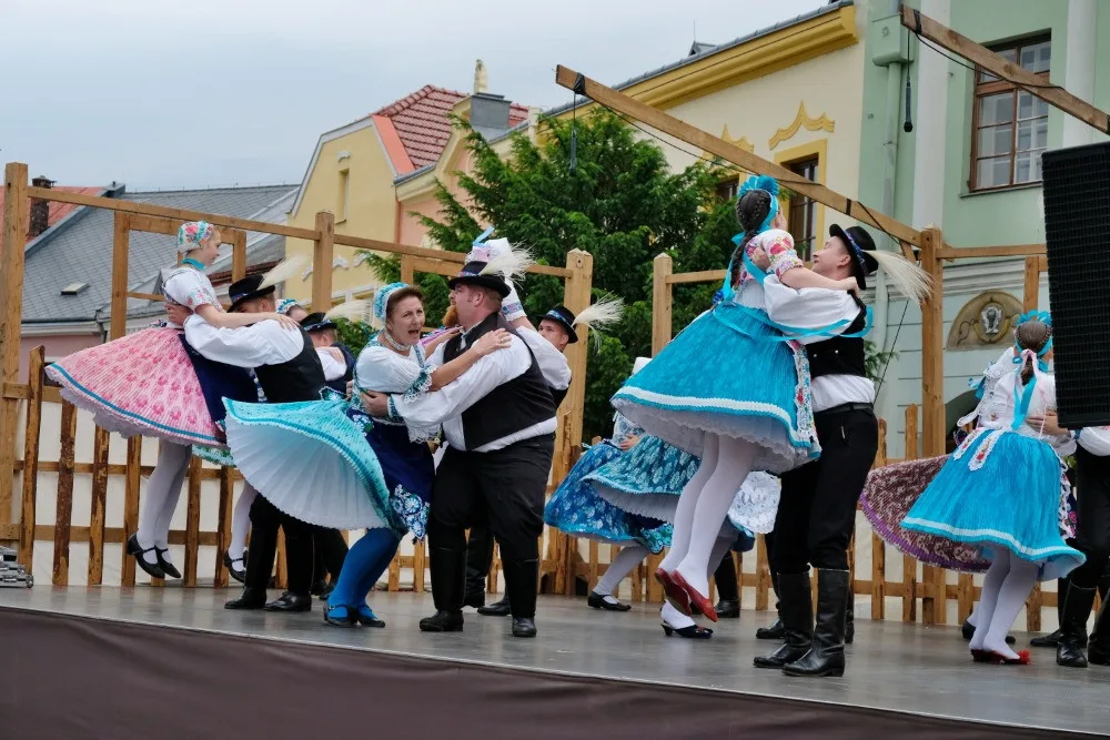 FOTO: O víkendu opět roztančila Přerov folklorní slavnost