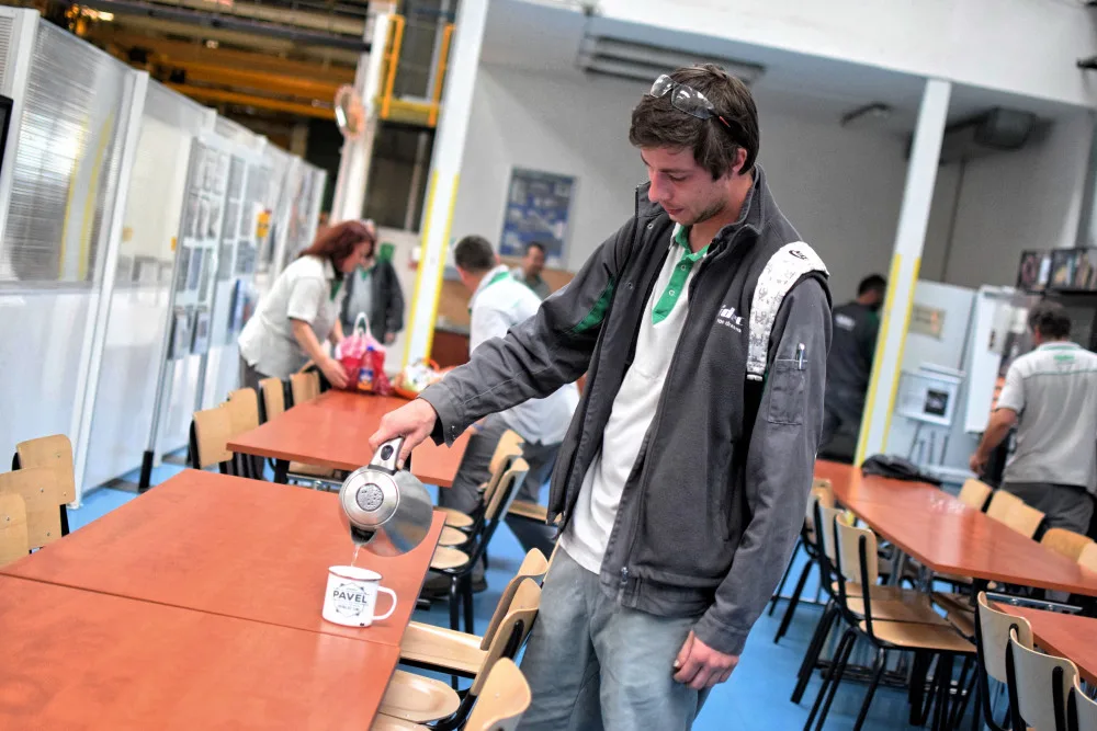 Prošel jsem si různými provozy a zažil leccos. V M.L.S. Holice ale cítím, že zůstanu dlouho, říká operátor Pavel