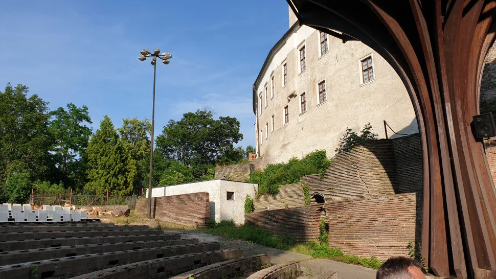 Dobrovolníci se snaží zprůchodnit Cikánskou branku. Propojí park Pod Dómem s centrem Olomouce