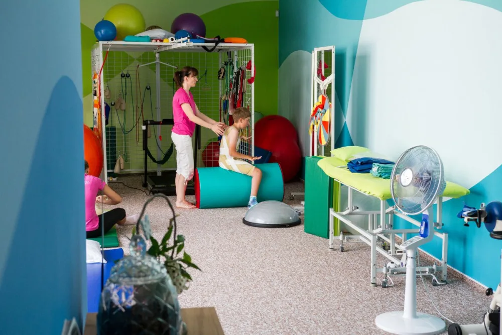 Rodinám dětí s neurologickým onemocněním přispěje Olomoucký kraj na rehabilitaci