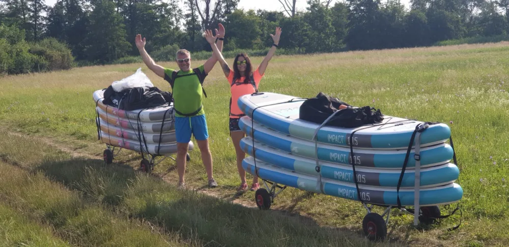 FOTO: Na Poděbradech se cvičí Paddle Yoga, zábavným způsobem procvičíte celé tělo