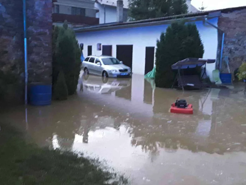 FOTO: Silné bouřky zaměstnaly hasiče na Přerovsku a Prostějovsku, vyjížděli čtyřicetkrát