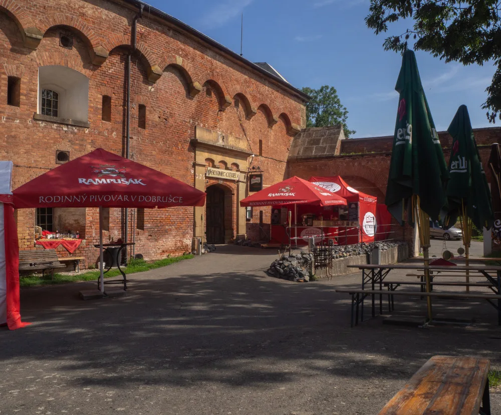 FOTO: Povinná zastávka pro pěší i turisty? Fort Křelov s restaurací a muzeem nabídne vyžití pro celé rodiny