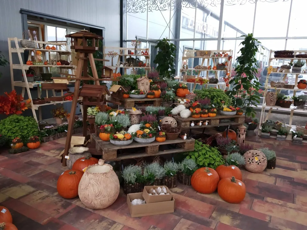 FOTO: V Olomouci otevřelo nové Zahradní centrum Florcenter. Podívejte se na fotky