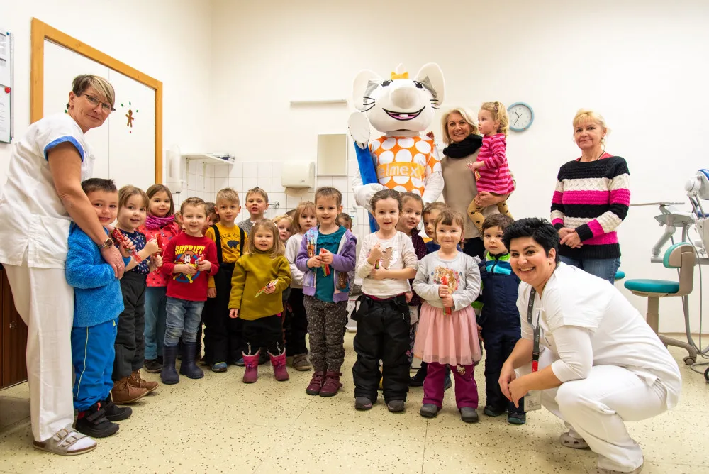 FOTO: Malým pacientům pomáhá na Klinice zubního lékařství ve fakultní nemocnici zubní víla