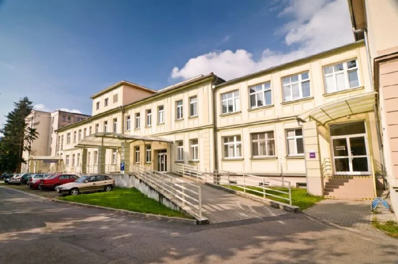 Nemocnice v celém kraji zruší od pátku zákaz návštěv