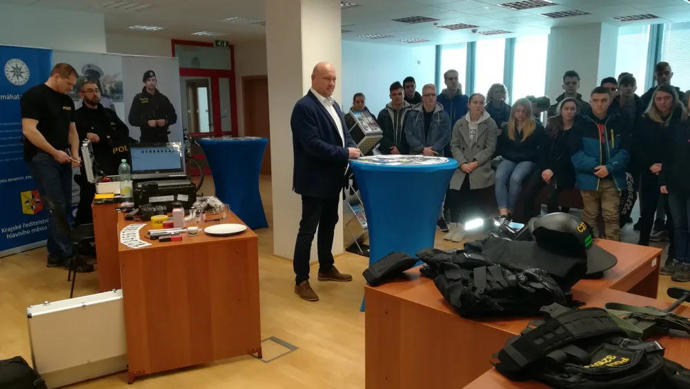 FOTO: V Přerově proběhl Projektový den s Policií ČR