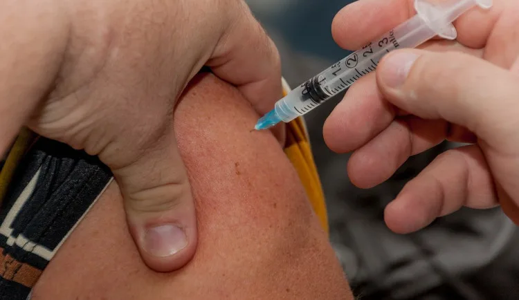 size3-15840016100072-139-size4-1580490185293-207-flu-shot-1719334-960-720