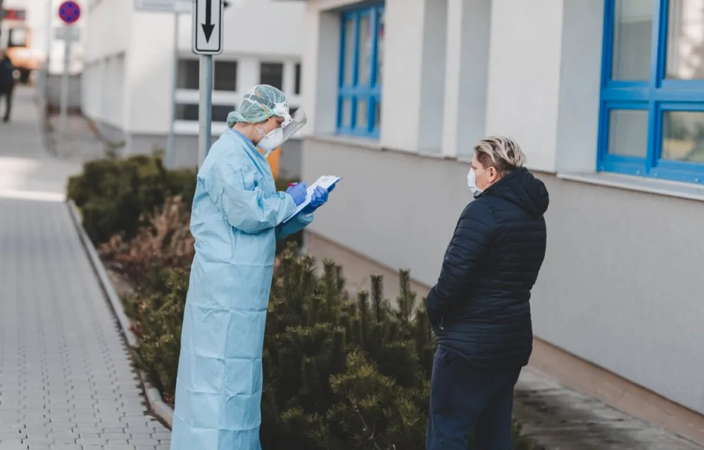 Olomoucký kraj je připraven otestovat až 1100 lidí denně, naplno by se mohlo začít od pondělí