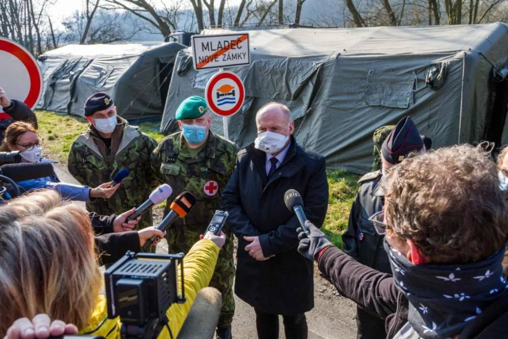 Hejtman Okleštěk potvrdil další čtyři nakažené v Litovli. Celkově je jich zde už 29