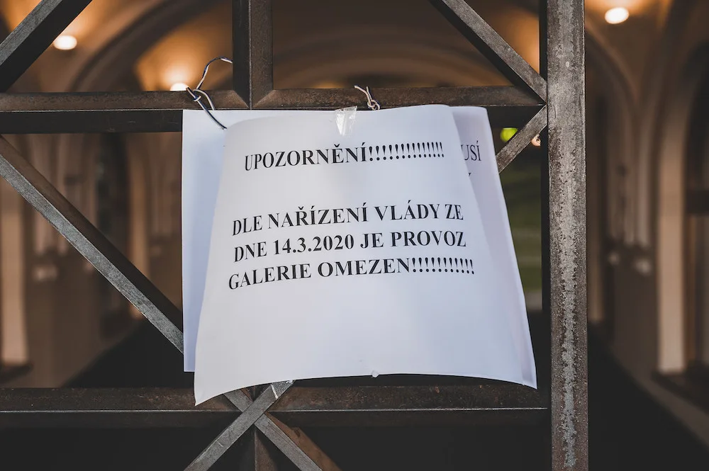 Pořadatel zrušil kvůli koronaviru akci? Podívejte se, kdy máte nárok na vrácení vstupného
