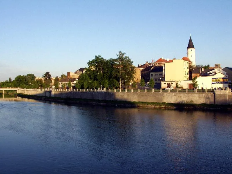 Přerov byl povýšen na město před 630 lety. Od roku 1990 je jeho historické jádro městskou památkovou zónou