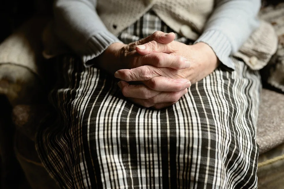 Některé domovy důchodců stále nemají respirátory. V Prostějově nejsou, v Tovačově ano