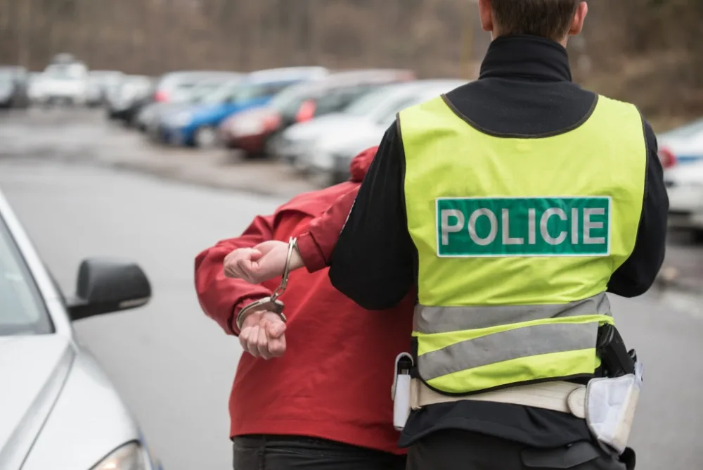 poliil