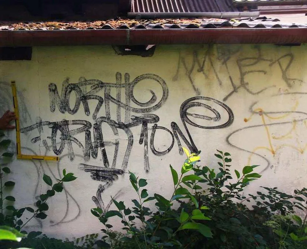 Poškozený dům