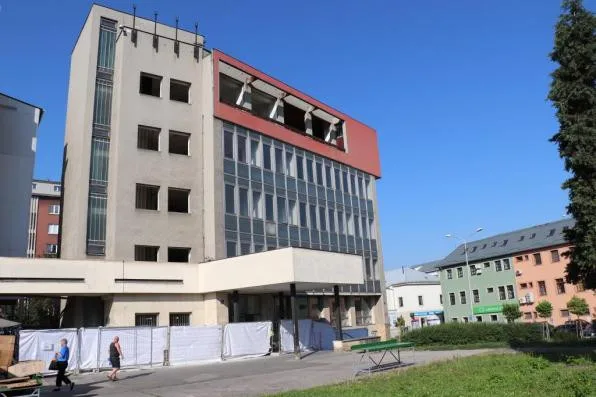 Začala rozsáhlá rekonstrukce budovy pro budoucí zdravotní sestry. Do konce ledna by mělo být hotovo