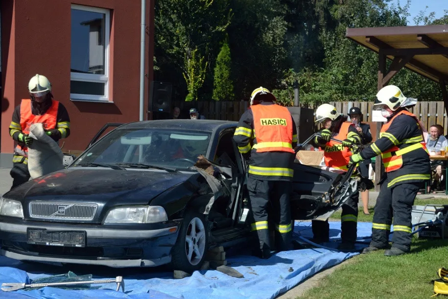 Černovírští hasiči oslavili kulaté jubileum. Své sousedy chrání už osmdesát let