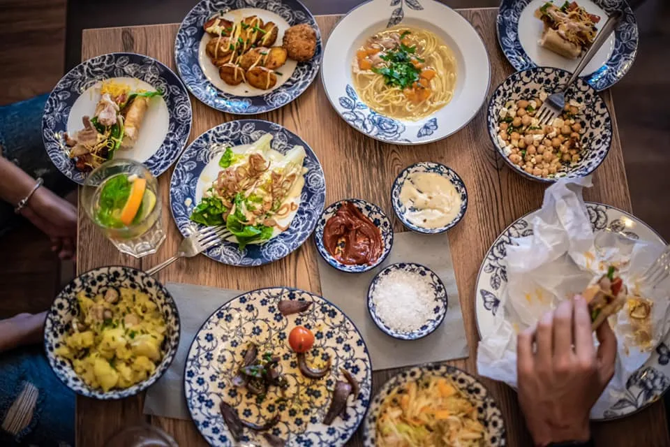 Nejlepší kuře ve městě? Olomoucké bistro U Ptáka si oblíbil i gastronadšenec Lukáš Hejlík