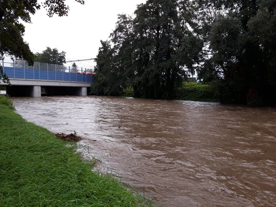 V Olomouci se rozvodňují řeky, hrozí uzavření Myší díry