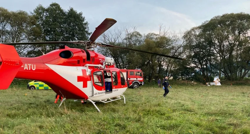 Na letišti v Novém Malíně se zřítil ultralight. Pilot se zranil